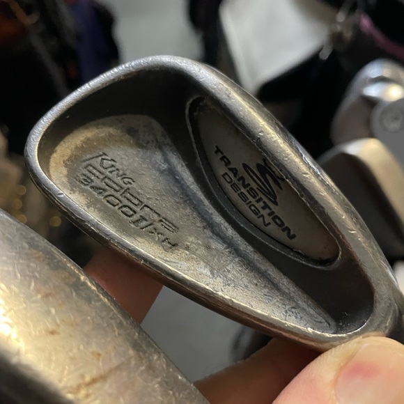 king cobra 3400 transition design GW and PW in right hand
Graphite shafts - Picture 5 of 9